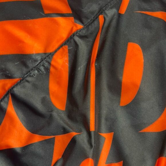 Nike Just Do It All Over Print Puffer Jacket Womens Small Orange Black - Picture 5 of 10